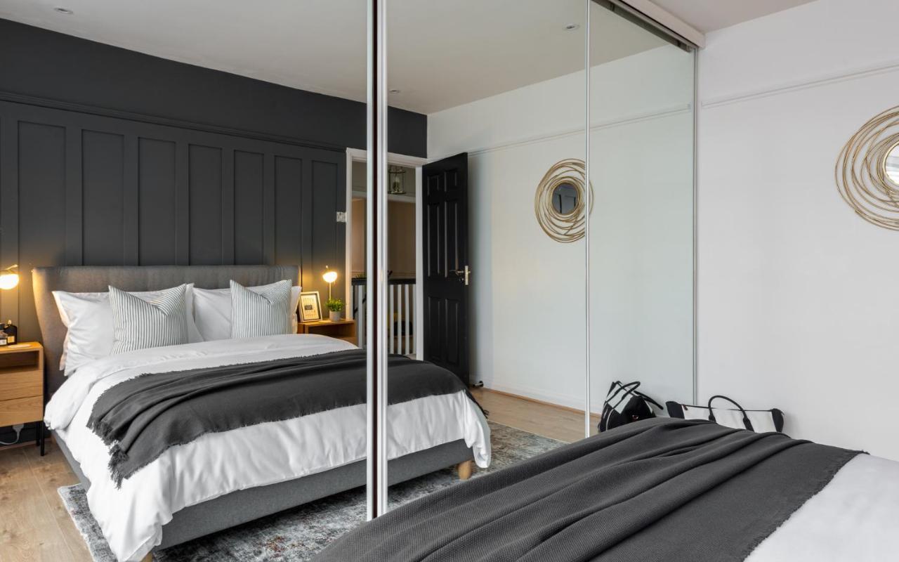 Large Luxury Solihull House - The Residence - Close To Nec - Sleeps 9 Exterior foto