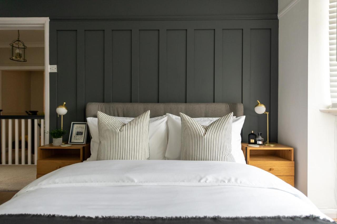 Large Luxury Solihull House - The Residence - Close To Nec - Sleeps 9 Exterior foto