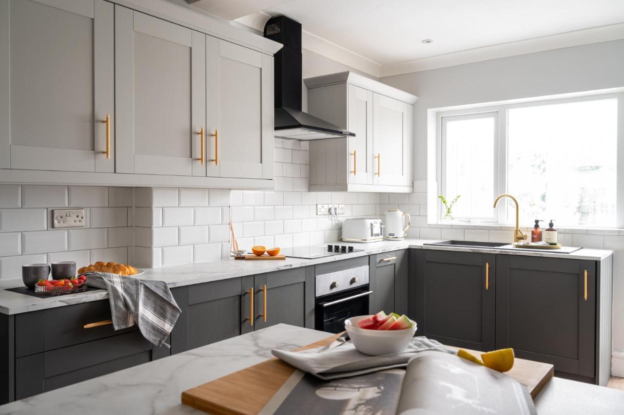 Large Luxury Solihull House - The Residence - Close To Nec - Sleeps 9 Exterior foto