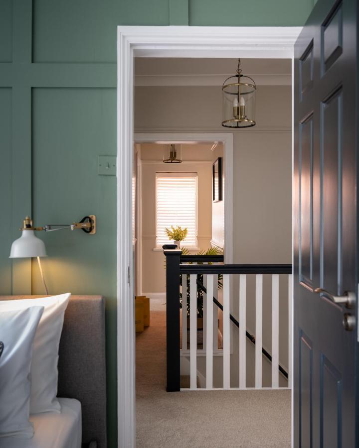 Large Luxury Solihull House - The Residence - Close To Nec - Sleeps 9 Exterior foto